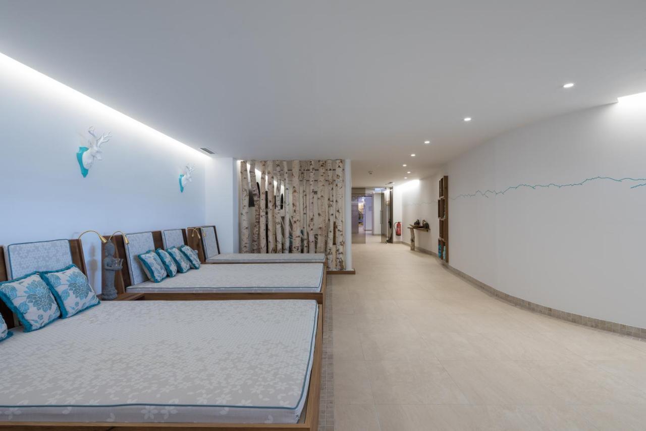 Hotel Albona Nova 4*